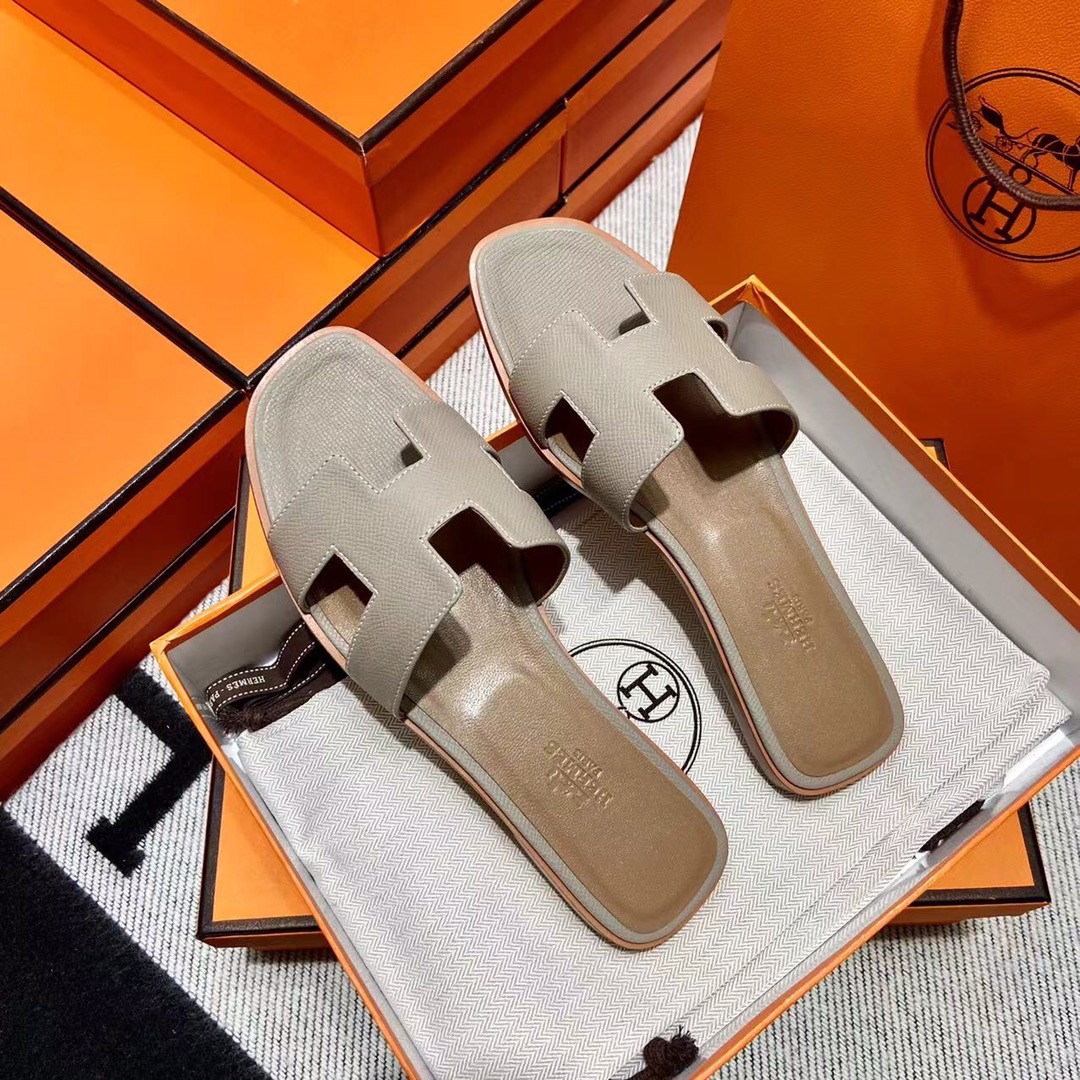 에르메스 올수공 오란 슬리퍼 샌들 앱송 131